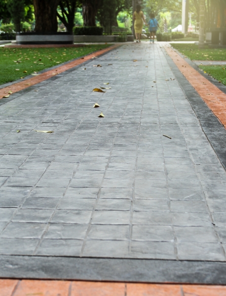 Decorative Concrete for Park Walkway